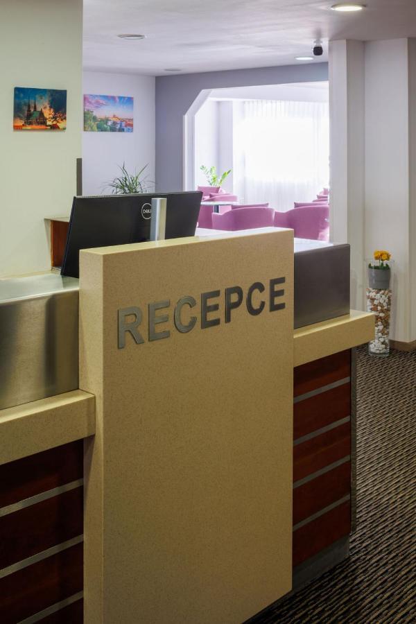 Orea Hotel Voro Brno Ngoại thất bức ảnh
