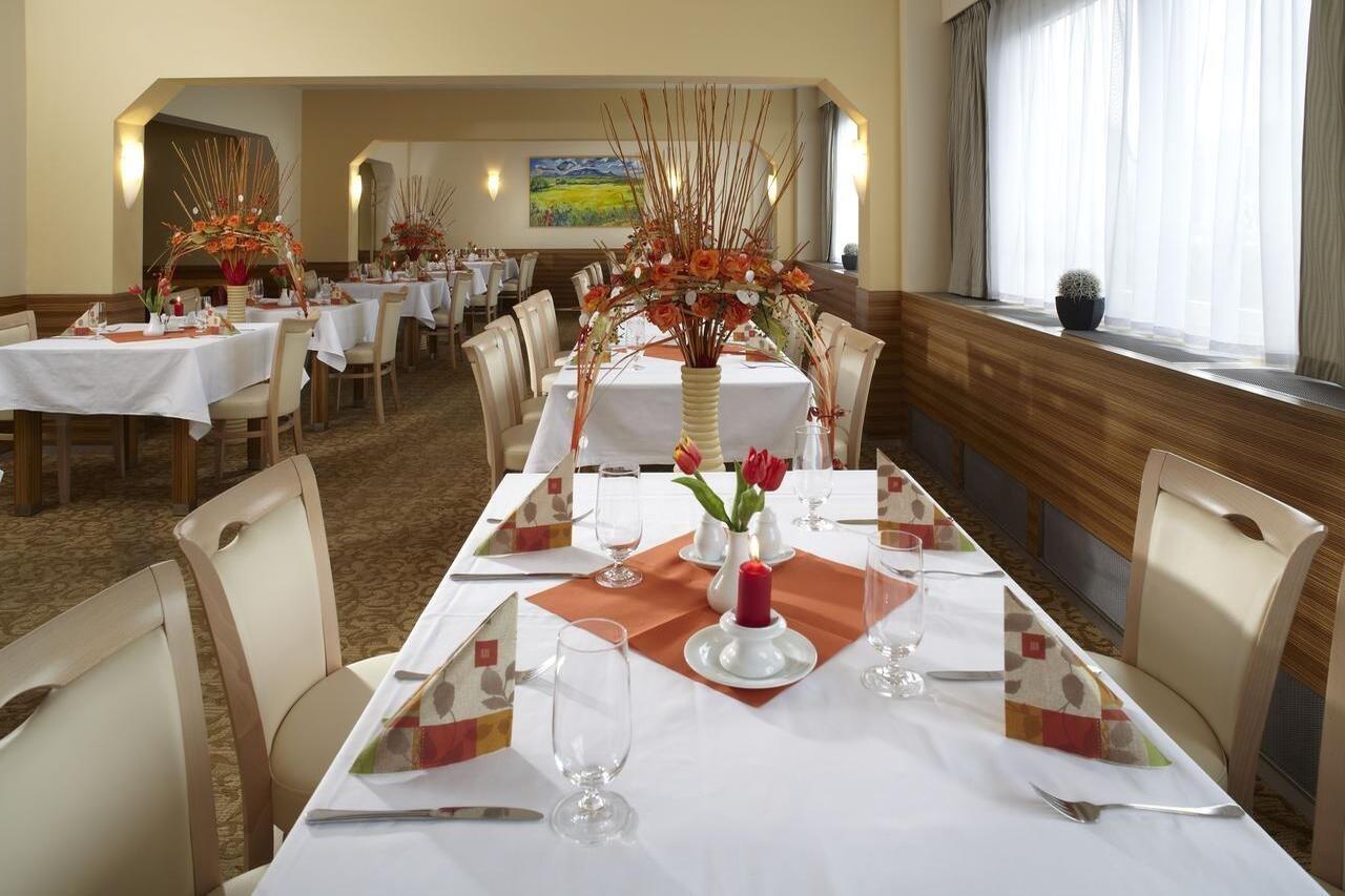 Orea Hotel Voro Brno Ngoại thất bức ảnh